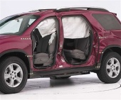 2016 GMC Acadia IIHS Side Impact Crash Test Picture